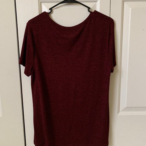 Maroon low cut Abercrombie & Fitch top - Picture 4 of 4